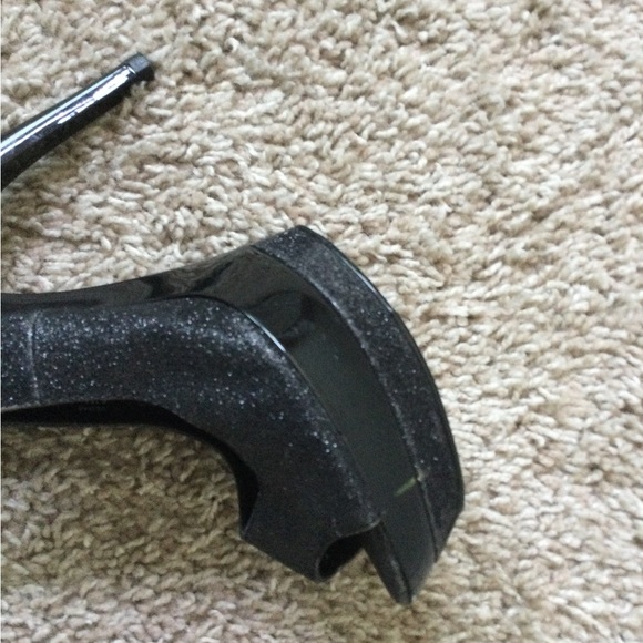 Platform Heels - Picture 16 of 16